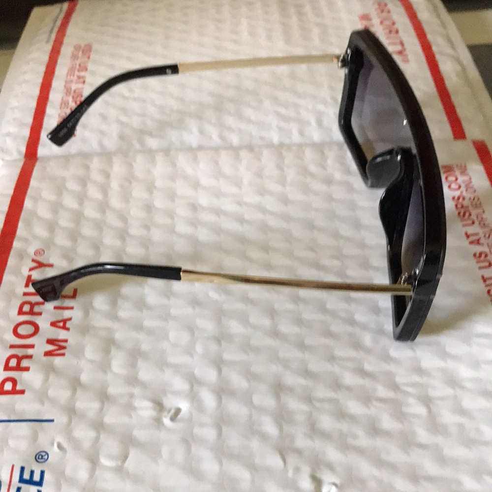 Fendi sunglasses logo FF - Picture 9 of 10